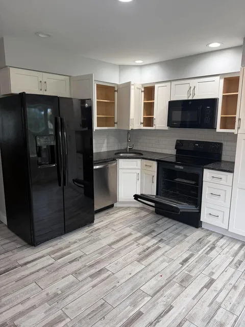 Clean kitchen after move